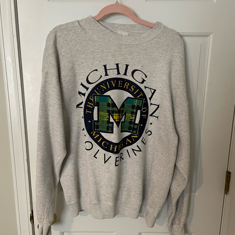 University of Michigan XL crewneck